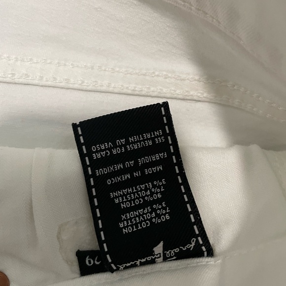 7 for all Mankind- Size 29 shorts NEVER WORN - Picture 3 of 3